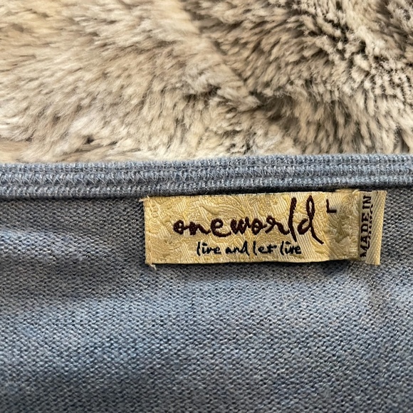 One World Long Sleeve Embroidered Floral Soft Knit Top , size L - Picture 3 of 5